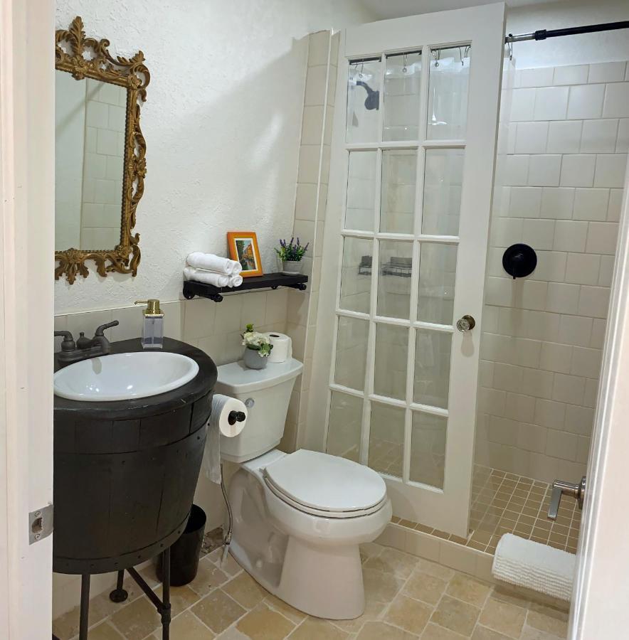 Villa Di Casa - Boutique Hotel Веллингтон Экстерьер фото